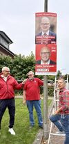 Die Rhader „SPD-Werbekolonne“: hier Lothar Danielowski, Ulrich Zagberg und Berthold John